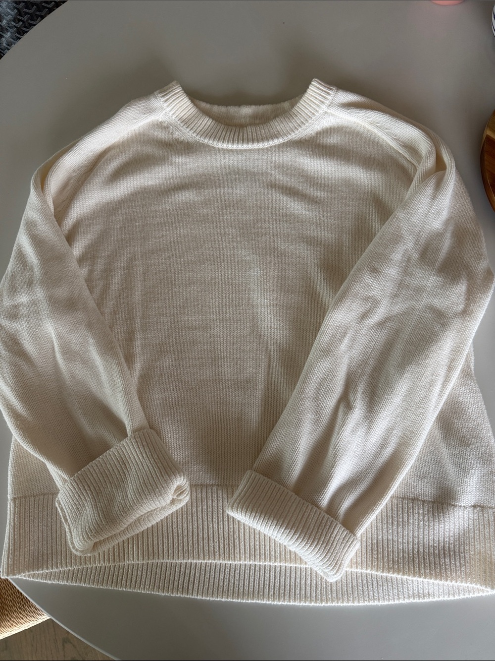 Abercrombie & Fitch Cream Lightweight Crewneck Sweater